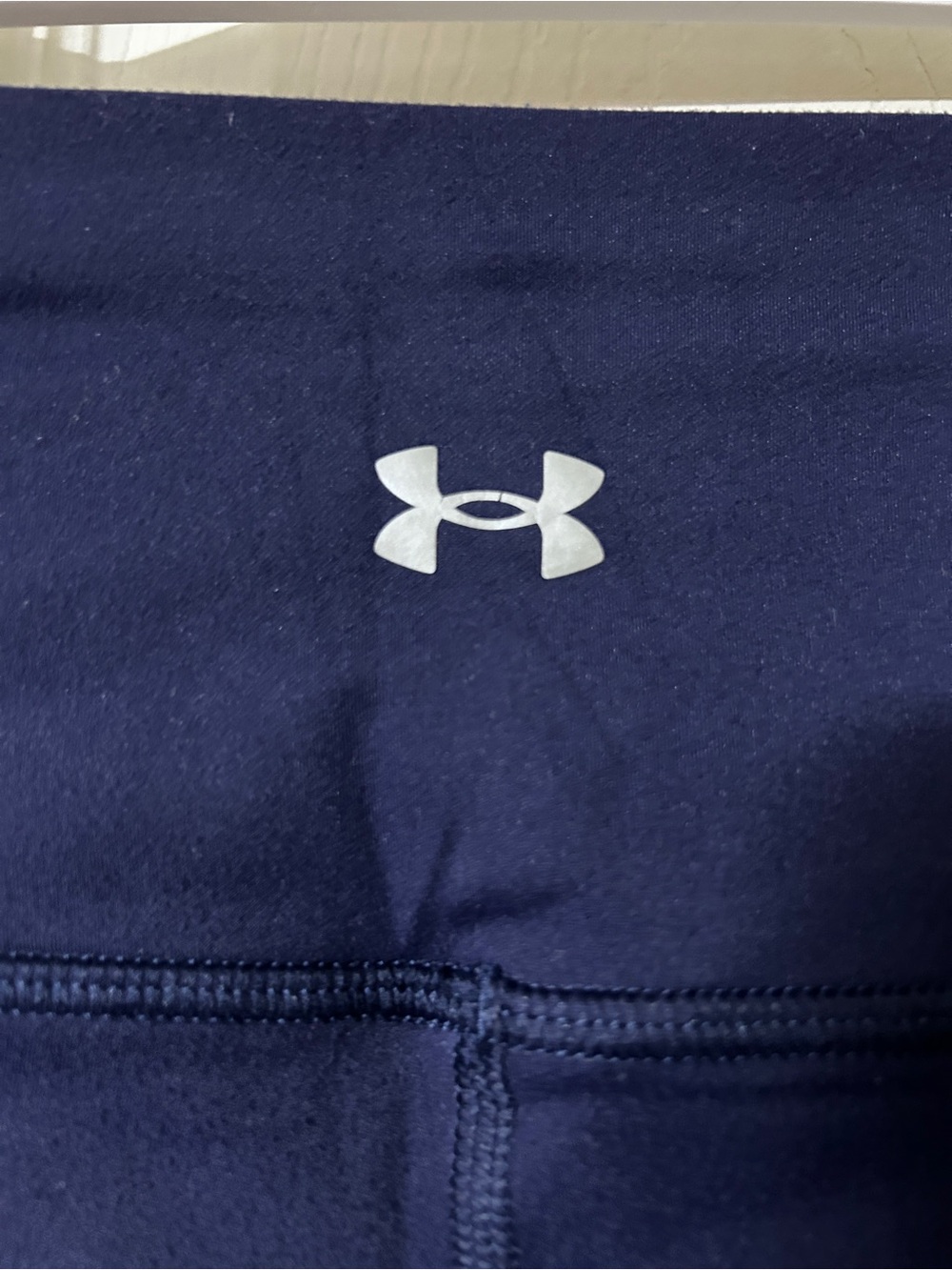 Nike Tank, VS Leggings & Under Armour Leggings Bundle - XS - Picture 6 of 10